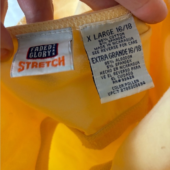 Vintage Pale Yellow Halter Camisole with Built in Bra Support - Picture 3 of 6